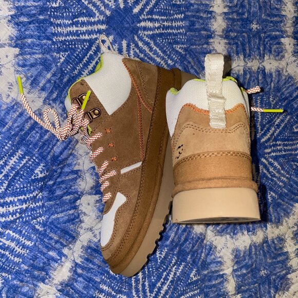 New UGG Highland Hi Heritage Chestnut Women Suede Lace up Shoe Boot Size 6 Women - Picture 7 of 7